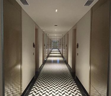 Gaya Hotel | The Supreme Hotel and Banquet