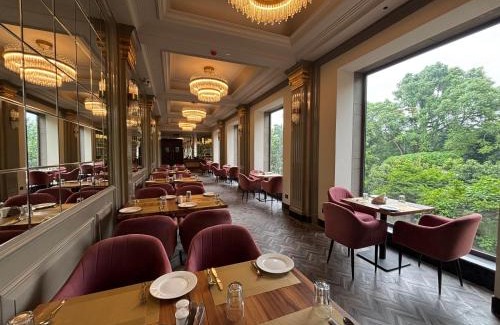 Gaya Hotel | The Supreme Hotel and Banquet