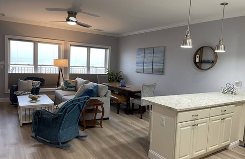 Hampton Condo | The Surf - steps to the beach