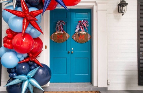 Oxford House | The Sweet Bay King Suite by Velvet Ditch Villas
