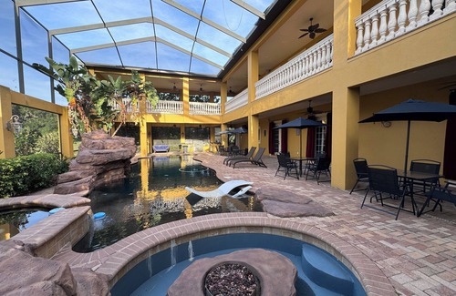 Lakeland House | The Sweet Escape at Opal Oaks Micro Resort