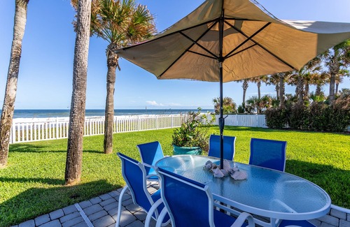 Sawgrass House | "The Swift Cottage" Old Ponte Vedra, Blvd. with Private pool!