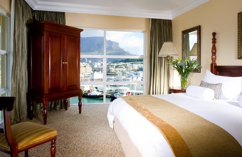Victoria and Alfred Waterfront Hotel | The Table Bay Hotel