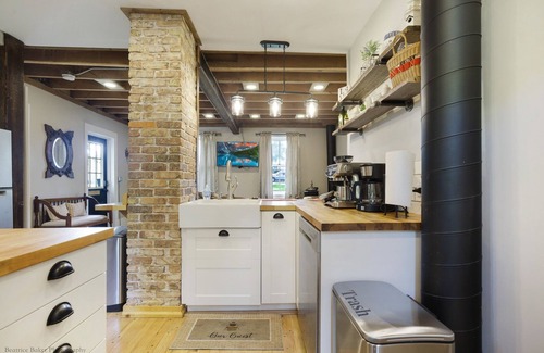 Woodstock House | The Tailor House