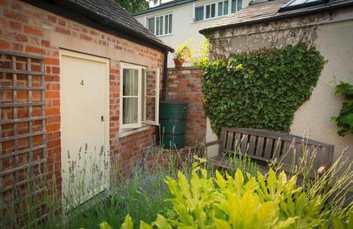 Cirencester Hotel | The Talbot Inn