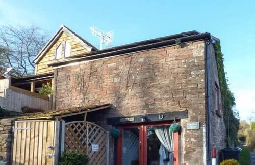 Blakeney Cottage | THE TALLET, pet friendly, character holiday cottage in Blakeney