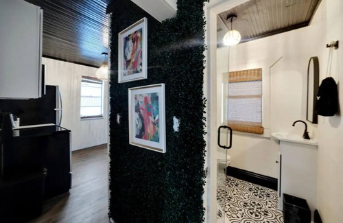 East Tampa House | The Tampa Twins | Urban Oasis
