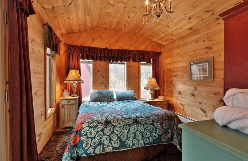 Killington House | The Tanglewood Lodge- Amazing Ski Home for Groups, Hot Tub, Close to Killington Resort! home