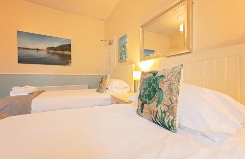 South Charlton Hotel | The Tavern - Steakhouse and Lodge