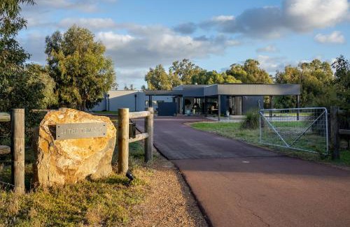 Quindalup House | The Tempest I Private Properties