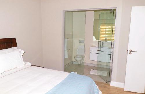Kempton Park Apartment | The Thorn by the airport