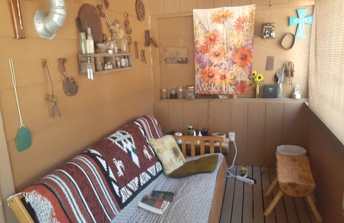 Mountainair Cabin | The Thunderbird Cabin is located 70 miles from abq NM.
