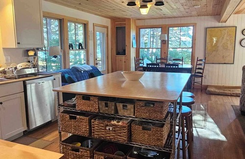 Spruce Head House | The Tide House, charming 3-bedroom house with WiFi in Spruce Head, view