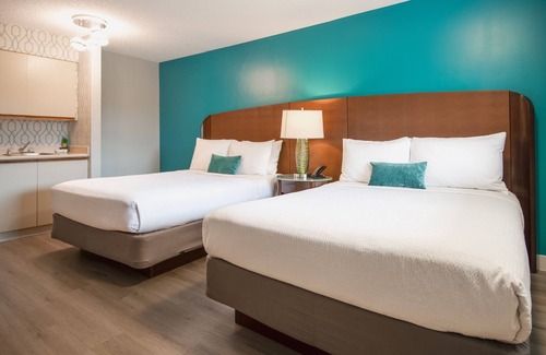 Regional District of Nanaimo Hotel | The Tide's Inn