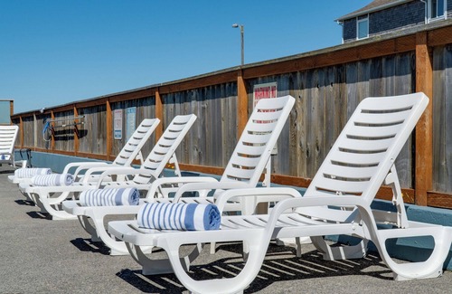 Seaside Apartment | The Tides by the Sea - Entire rental unit in Seaside, Oregon, United States