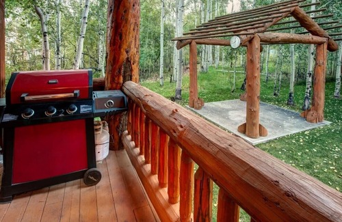 Park City House | The Timber Wolf Lodge 2BR, mins to Canyons Skiing