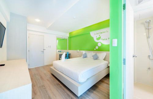 Talat Yai Hotel | The Tint At Phuket Town - SHA Plus