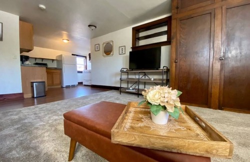Green Bay Apartment | The Tiny Piney - Live. Work. Play. Downtown Green Bay!