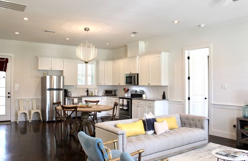 Round Top House | The Top @ Round Top + Escape to the country!