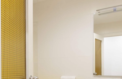 Barrio del Carmen Apartment | THE TORRES DE QUART APARTMENTS