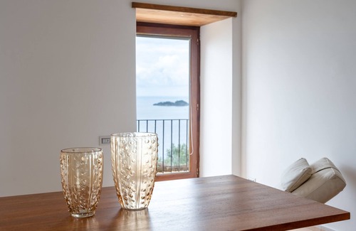 Piano di Sorrento Villa | The Tower among the Olive Trees of Positano