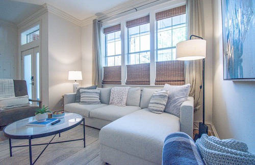 Fayetteville Condo | The Townie - Condo on Dickson St - 0.5 mi to UofA