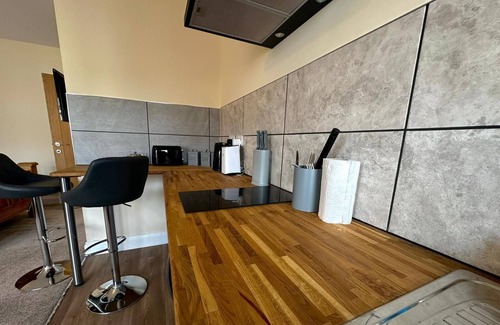 Boston Apartment | The Tractor Shed 1 bedroom apartment