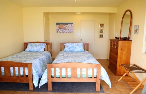 Ahipara Apartment | The Treasure Trove Studio