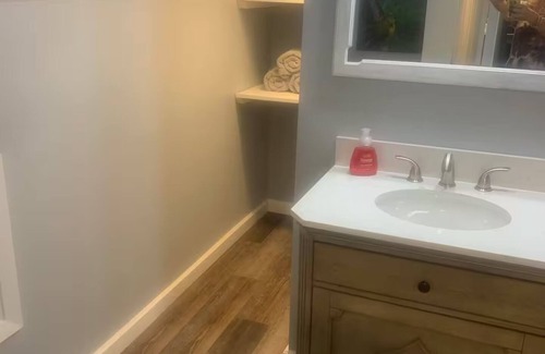 Newburgh House | The tree house ,1 bd. lovely loft in historic area