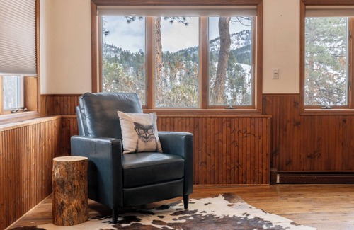 Golden House | The Treehouse Monthly Rental - Modern Mountainside Home Near Red Rocks