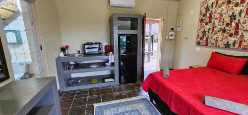Marloth Park House | The Truck Rondawel