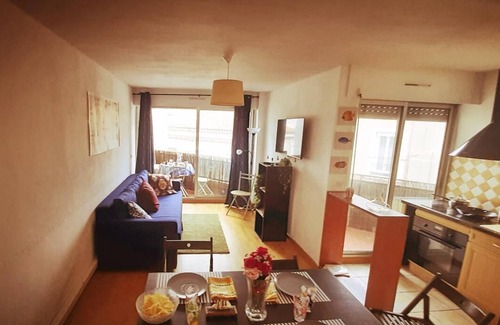 Sete Apartment | The true heart of Sète. And sun!