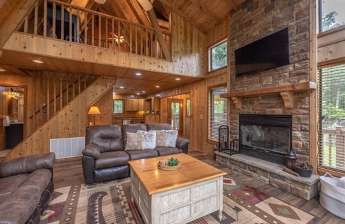 Wright City Ski Chalet | The Turrach Cottage by Innsbrook Vacations!
