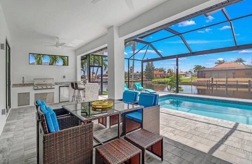 Pelican Villa | The Twins Villa