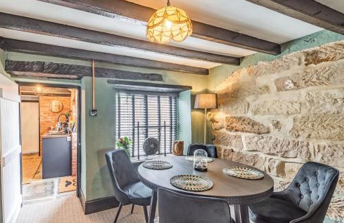 Guisborough House | The Twisted Toad