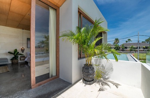 Berawa Villa | The Ultimate 5 Star Holiday Villa in Kabupaten Badung with Private Pool and Fully Staffed