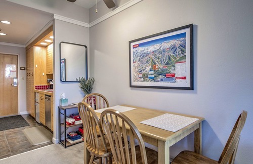 Mountain House Apartment | The ultimate ski studio at Keystone! Upgraded with a premium king size bed.