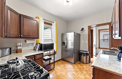 Uptown House | The Uptown House