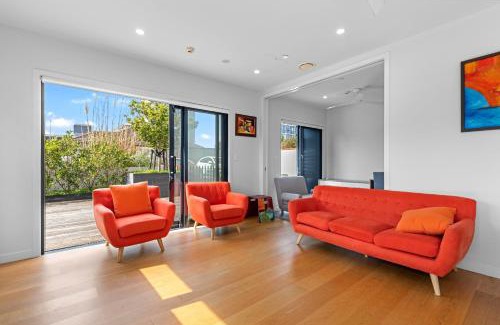 Takapuna House | The Urban Retreat - Takapuna Central Apartment