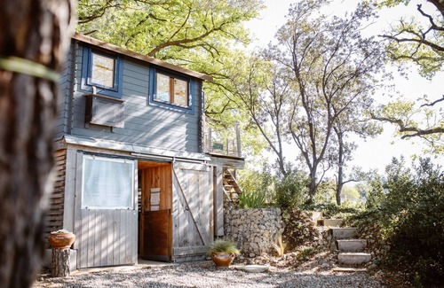Saint-Hippolyte-le-Graveyron Cabin | The Ventoux hut