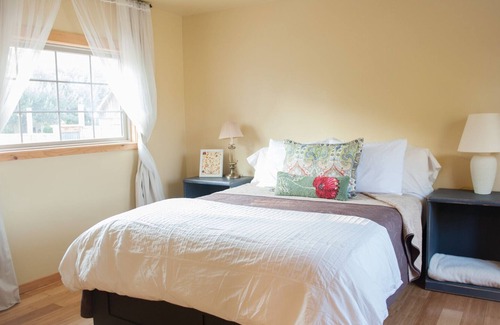 Sierraville Apartment | The Valley House- Unit 1 In Beautiful Sierraville
