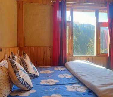 Banjar House | The Valley Outdoor Cottage