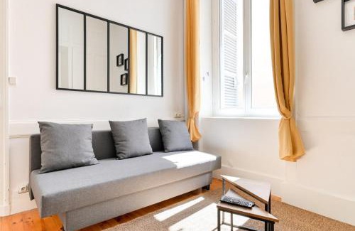 Gorge de Loup Apartment | The Valmy Retreat Peaceful & Private Terrace