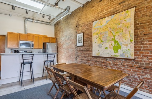 Ohio City Apartment | The Victor 3 - Cleveland's Urban Lodge