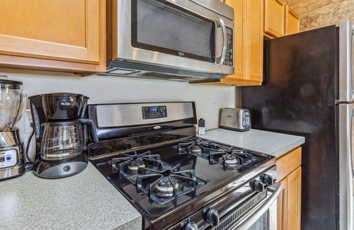 Ohio City Apartment | The Victor 3 - Cleveland's Urban Lodge