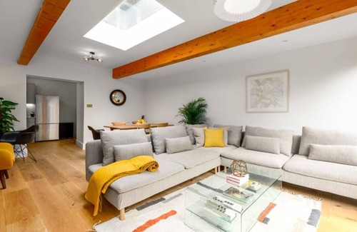 Oxford City Centre Cottage | The Victorian House - Enticing 3bdr House With Garden