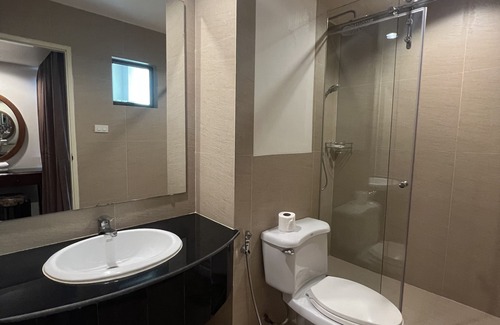 Thanon Phaya Thai Hotel | The Victory Executive Residences