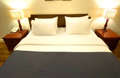 Thanon Phaya Thai Hotel | The Victory Executive Residences