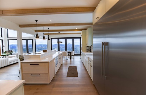 Windham House | *The View* ski in/out modern luxury at Windham Mountain Resort