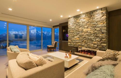 Fernhill Villa | The Views and Spa by Staysouth